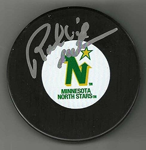Роланд Ролли Мелансон подписа шайбата Минесота Норт Старс - за Миене на НХЛ с автограф